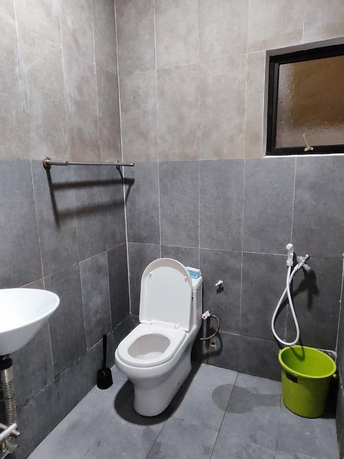 Aydan Homestay, Utm, Taman Sri Pulai, Skudai